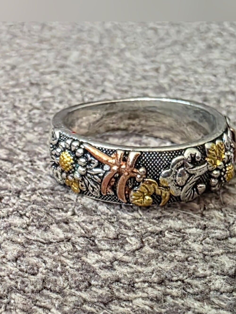 New Beautiful dragonfly sunflower Silver Tone ring Size 7